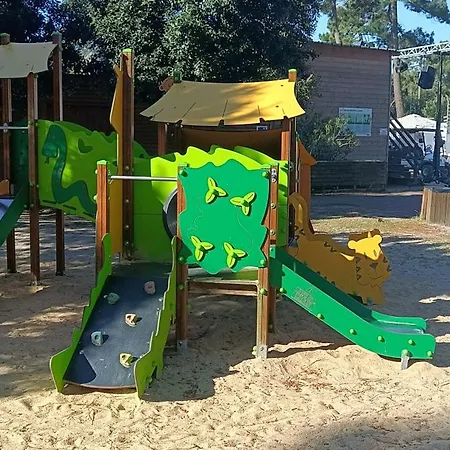 Kamp alanı Mobil La Palmyre *